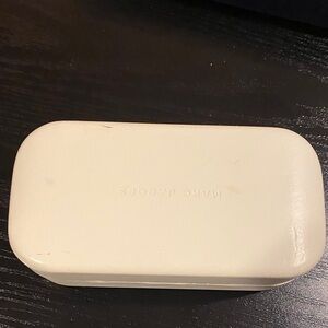 Marc Jacobs sunnies case